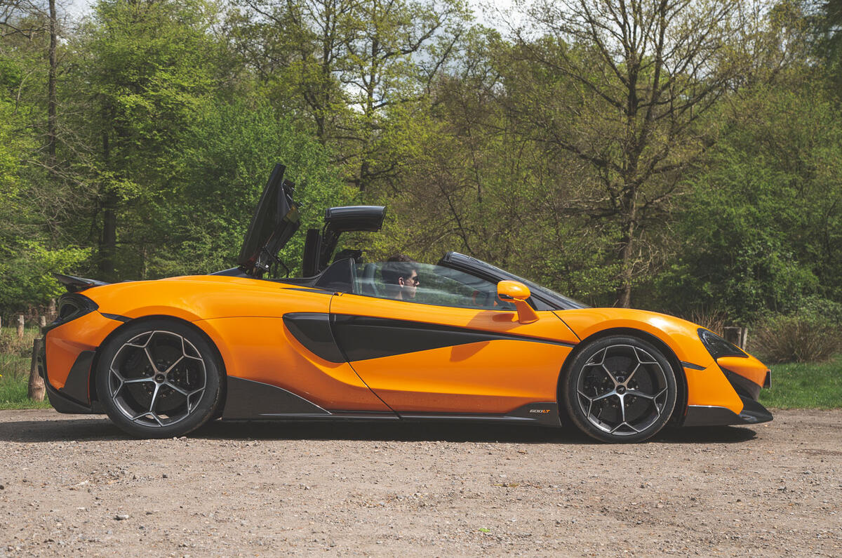 McLaren 600LT Spider 2019 road test review - roof