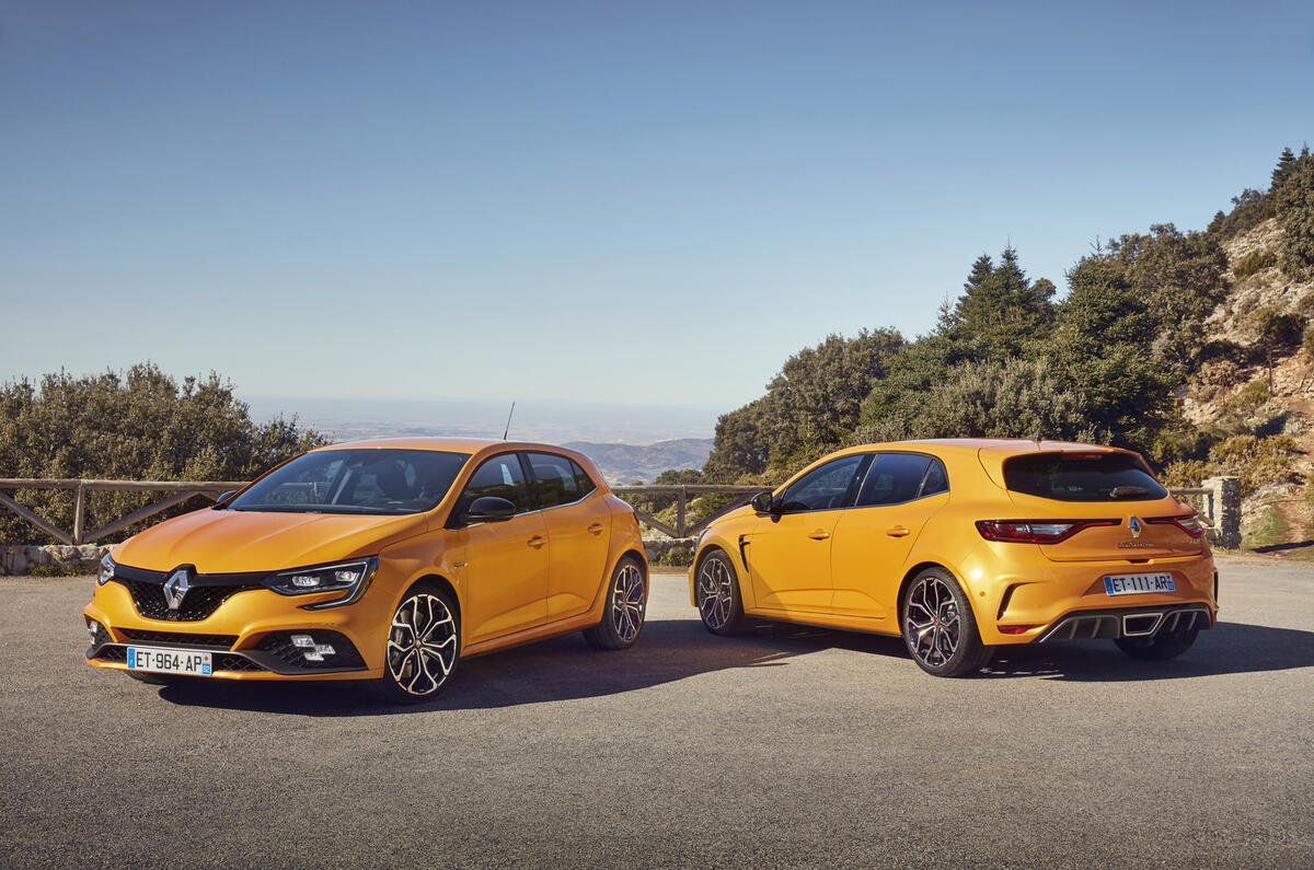 Renault Megane RS 280 2018 road test review static twins