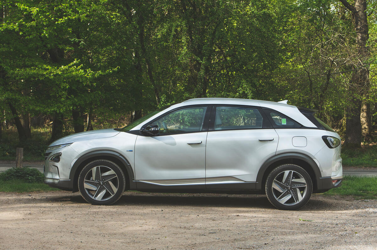 Hyundai Nexo 2019 road test review - static side