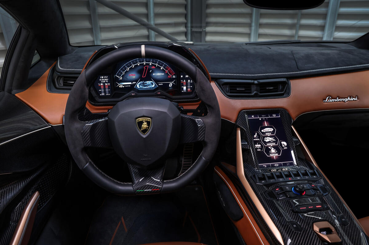 7-lamborghini-sian-2021-uk-first-drive-r