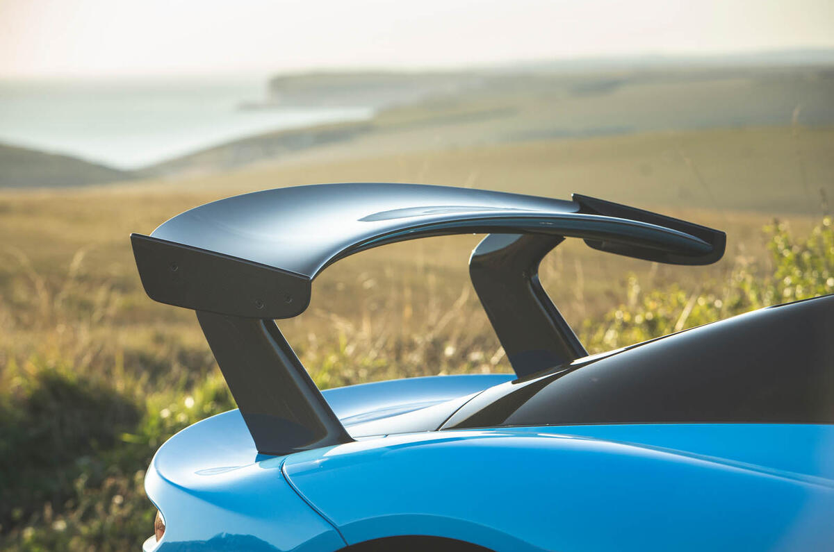 Dallara Stradale 2019 road test review - spoiler front