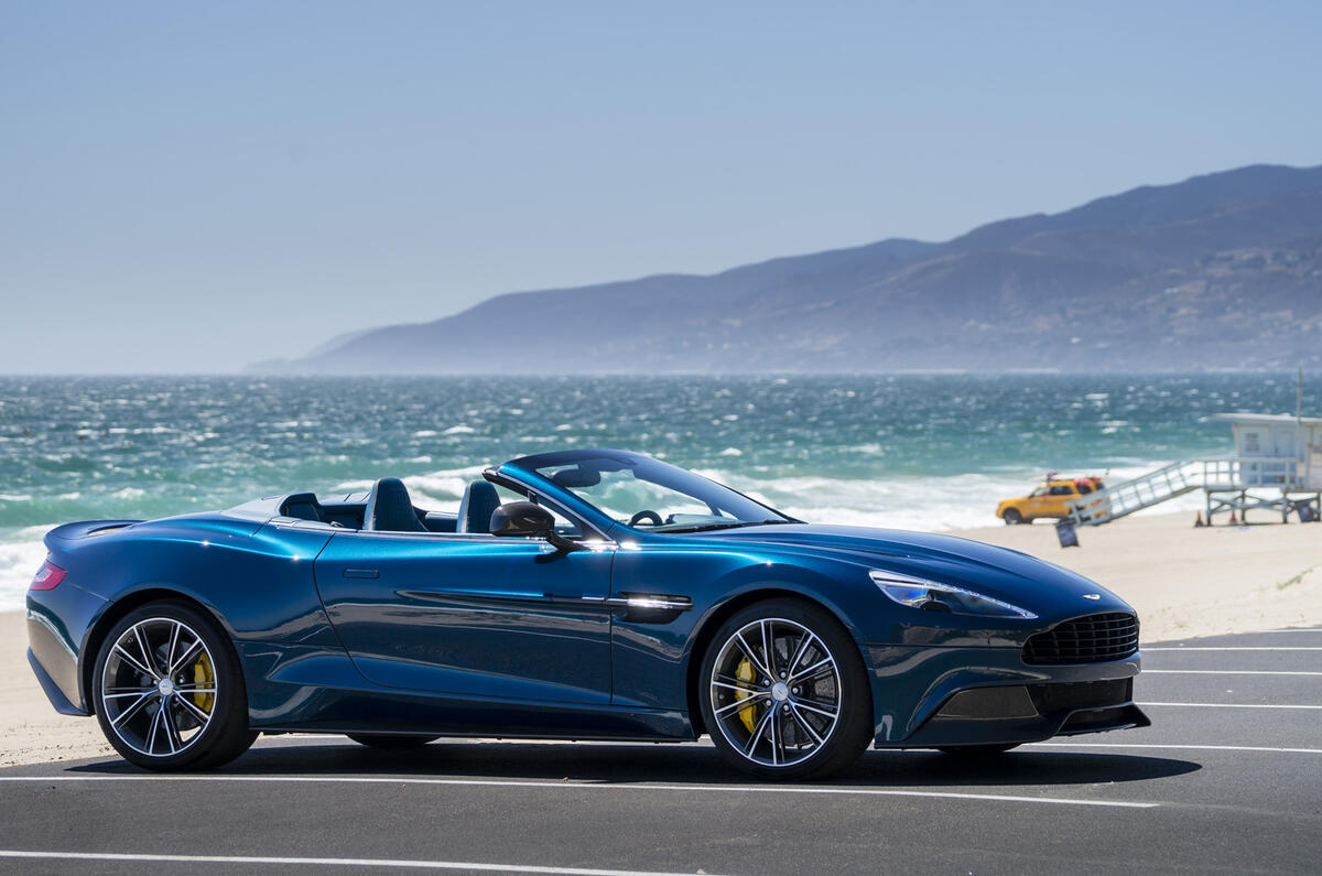 Aston Martin Vanquish Volante Convertible Unveiled