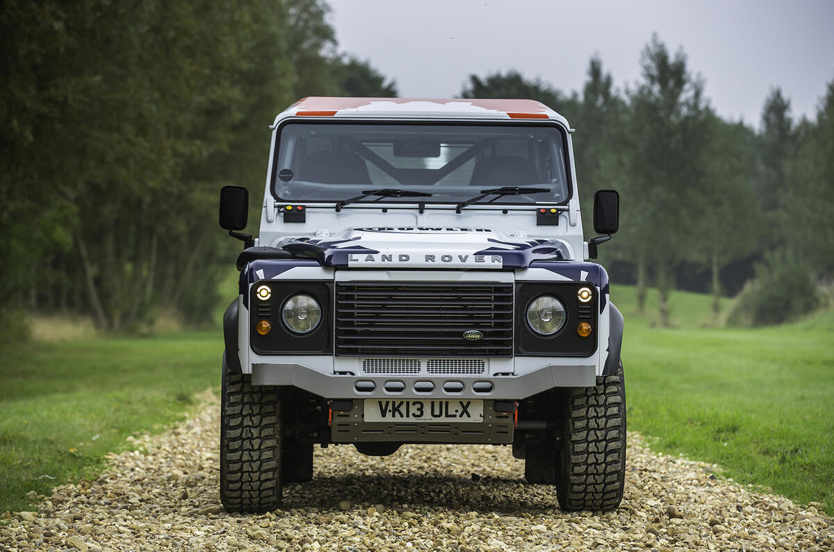 Land rover bowler