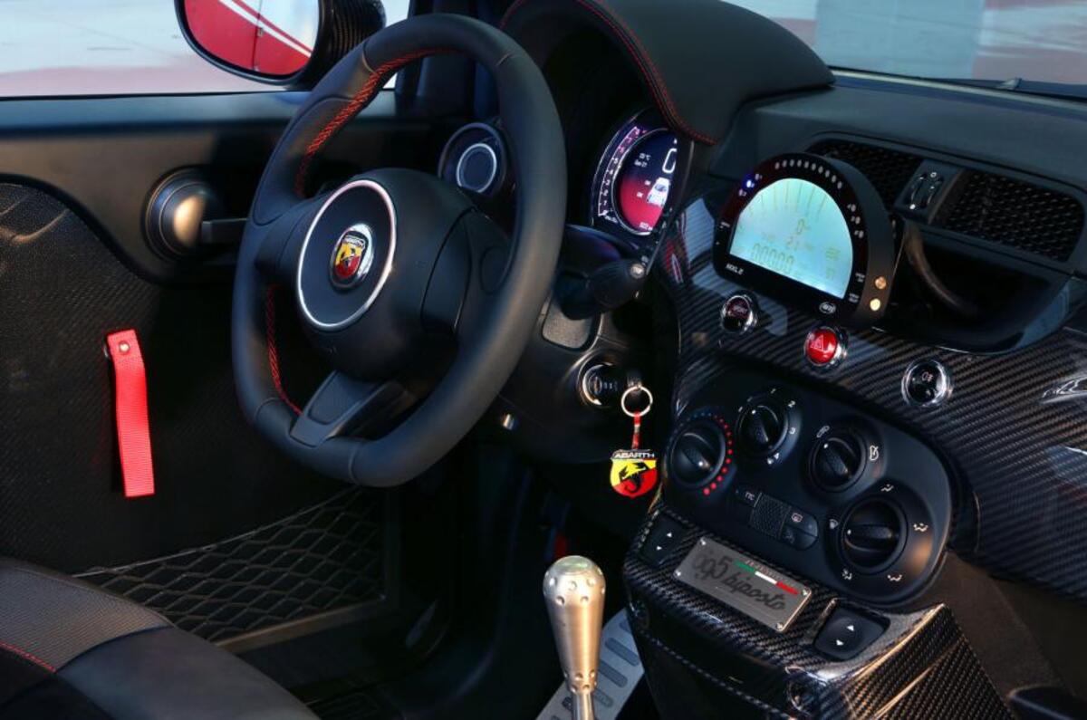 Abarth 695 interior