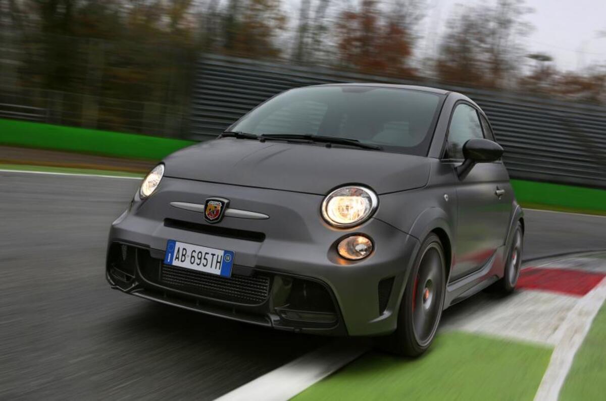 Abarth 695 Biposto Review (2021) | Autocar