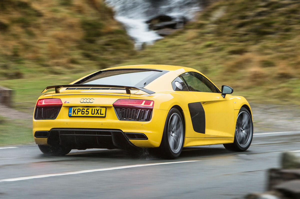 Audi R8 Review 2024, Price & Specs 