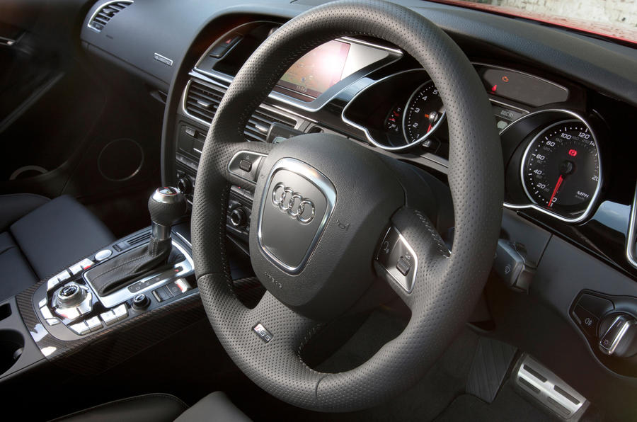 Audi Rs5 2010 2015 Interior Autocar