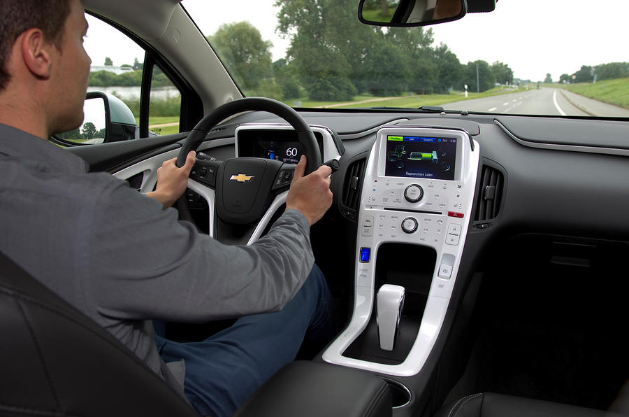 Chevrolet Volt 2012 2015 Interior Autocar
