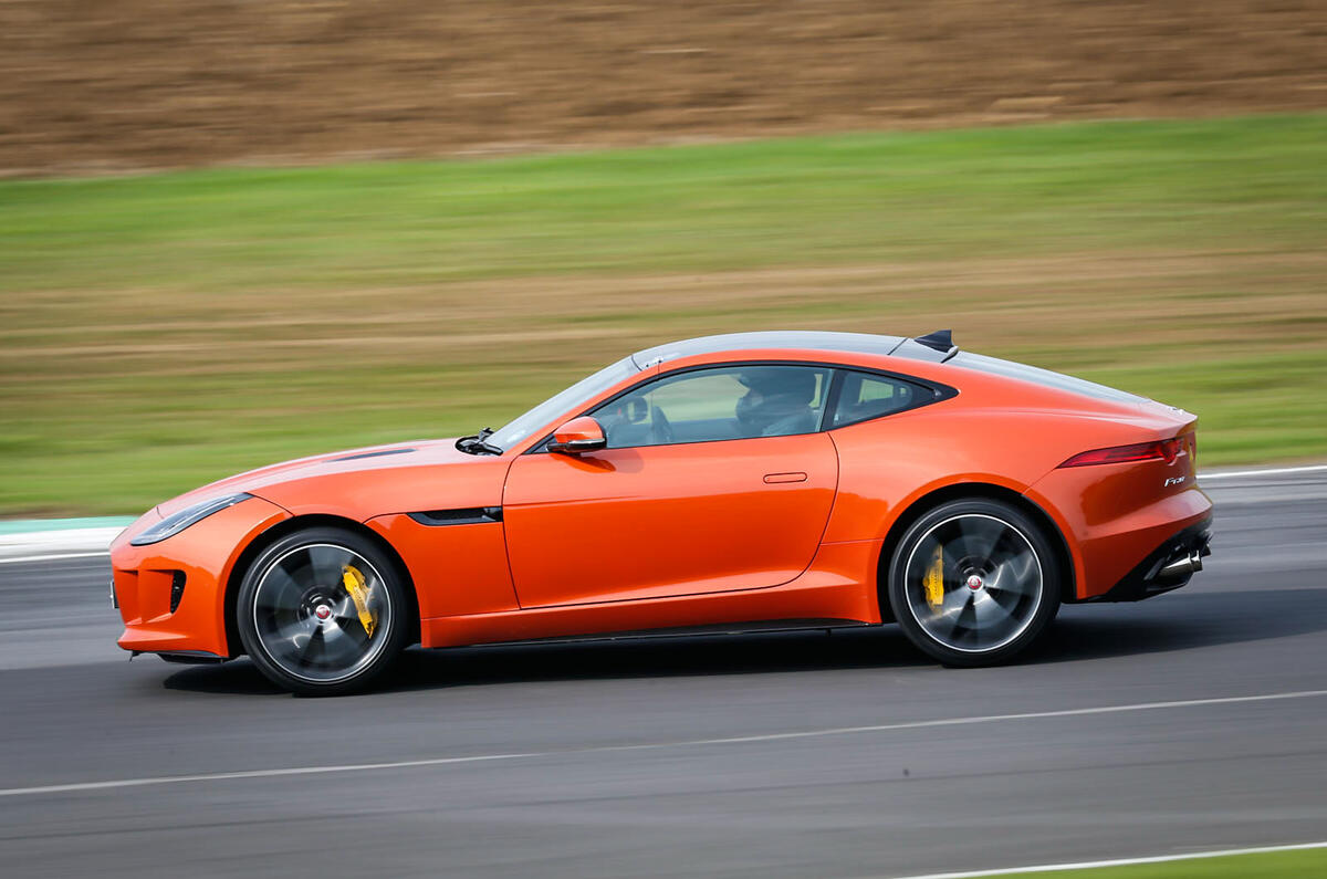 Britain’s Best Driver’s Car 2014 - the V8 muscle cars | Autocar