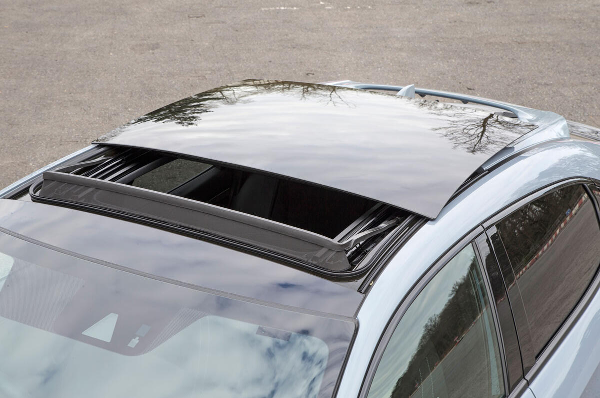 Which Honda Civic Model Has A Sunroof