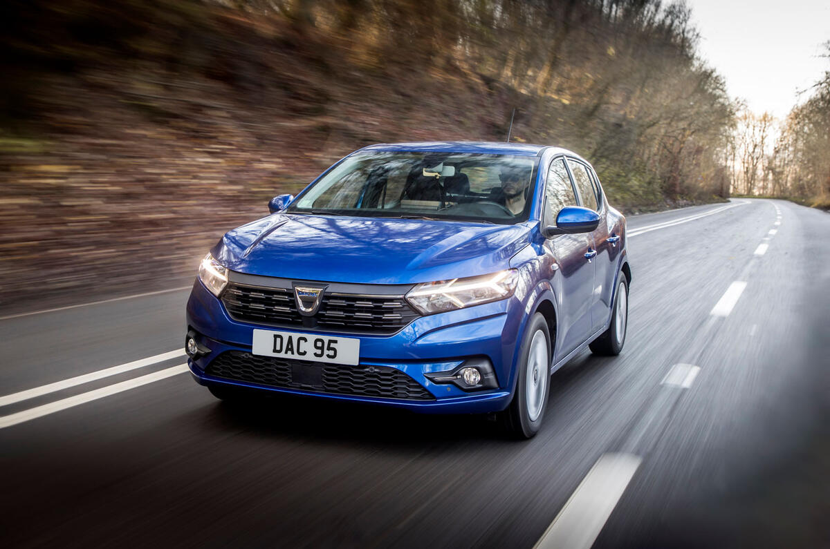 Dacia Sandero TCE 90 2021 UK first drive review - hero front