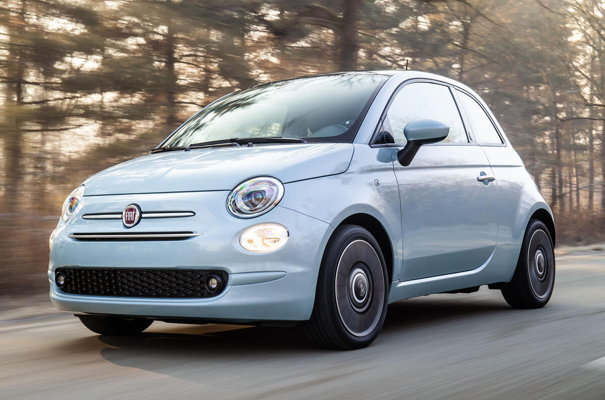 Fiat 500 store hybrid automatic