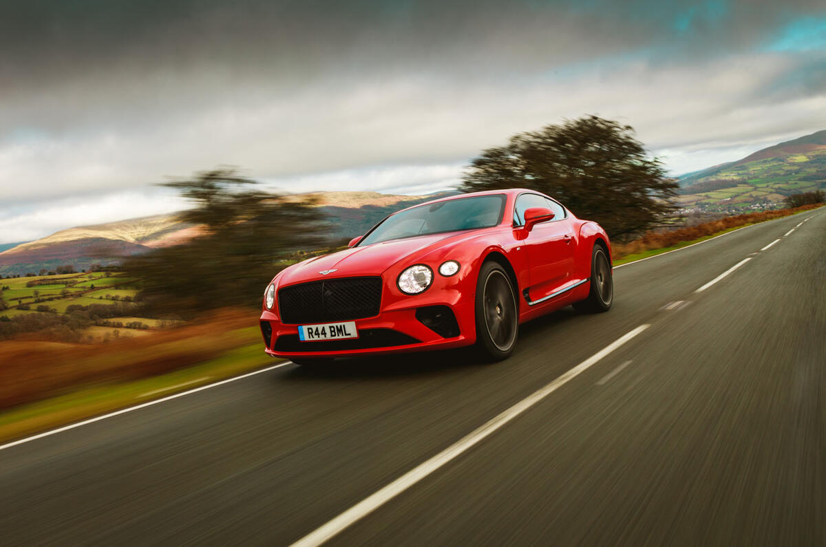 Bentley Continental GT V8 2020 UK first drive review - on the road front