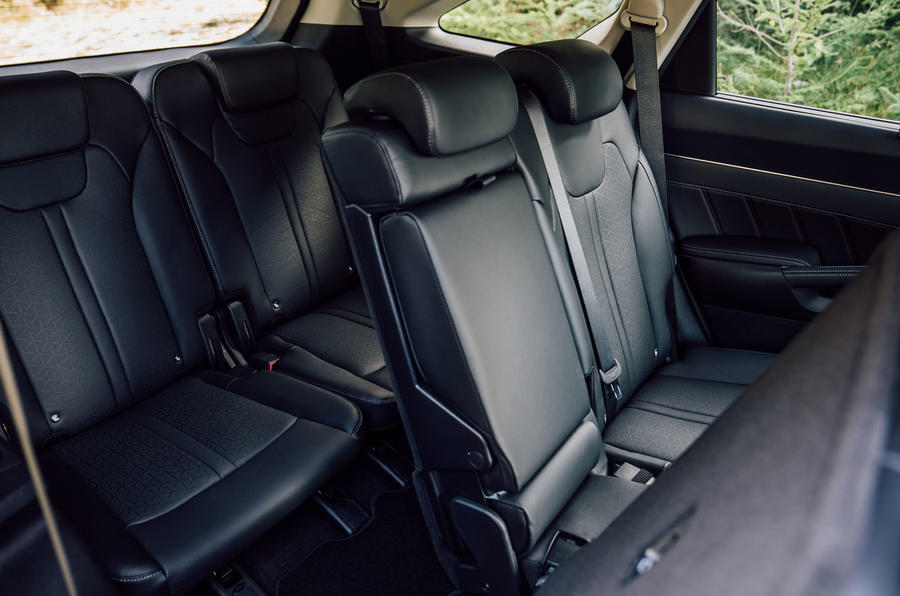 Kia Sorento 1.6 T-GDi Hybrid 2020 UK review | Autocar