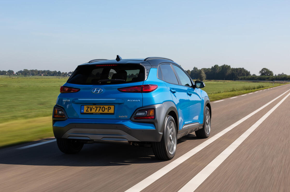 Hyundai Kona Hybrid Premium SE 2019 review  Autocar