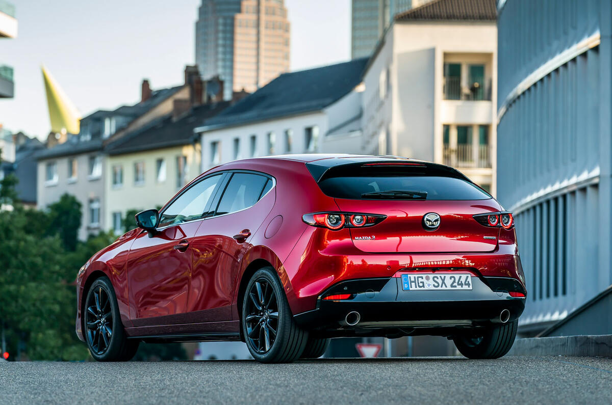 mazda 3 skyactiv x turbo