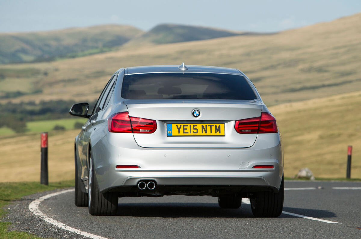 BMW 3 Series 318i Sport Review | Autocar