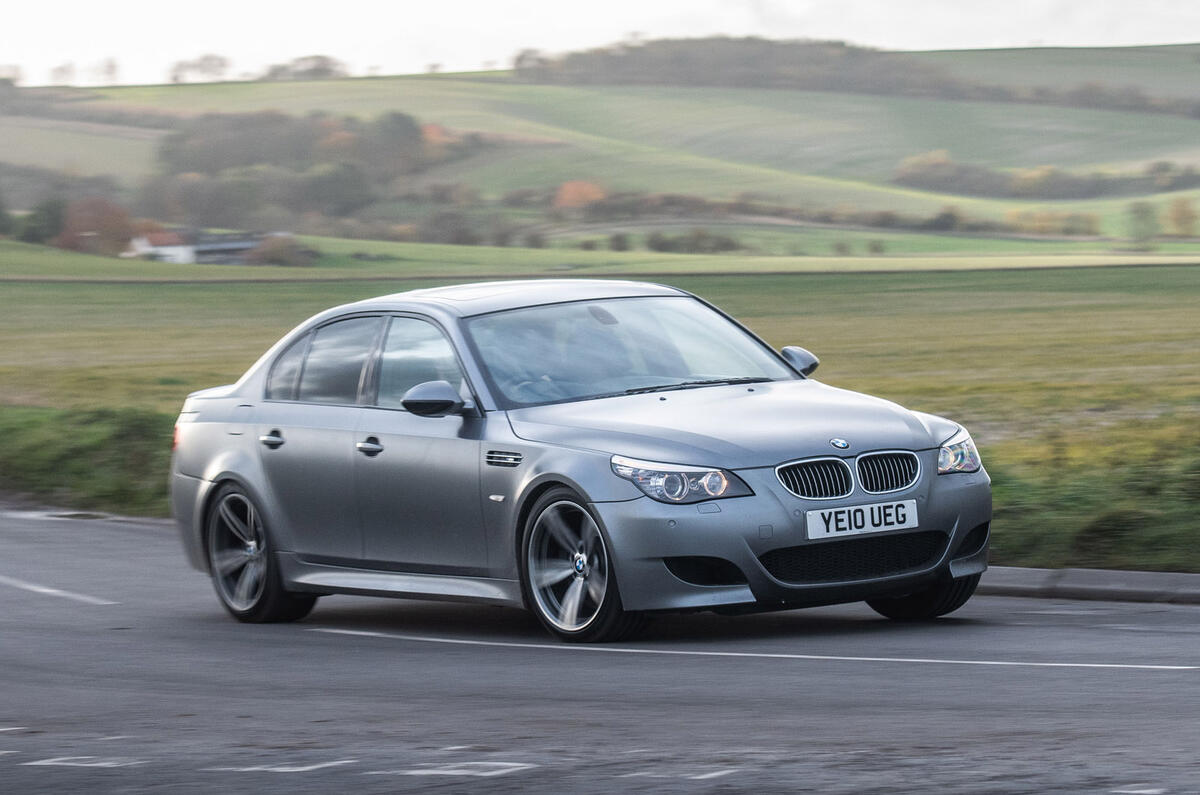 91 bmw m5 e60 front quarter panning