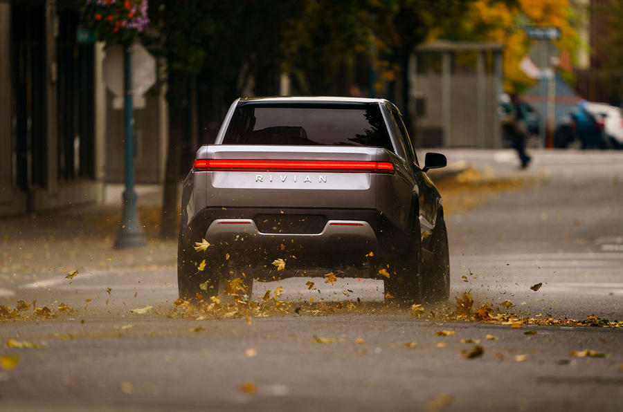 Electric Start Up Rivian Unveils Pick Up Truck To Rival Tesla Autocar 5798