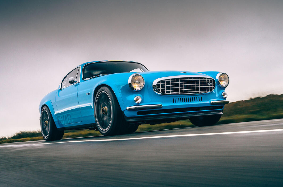 Volvo p1800 cyan