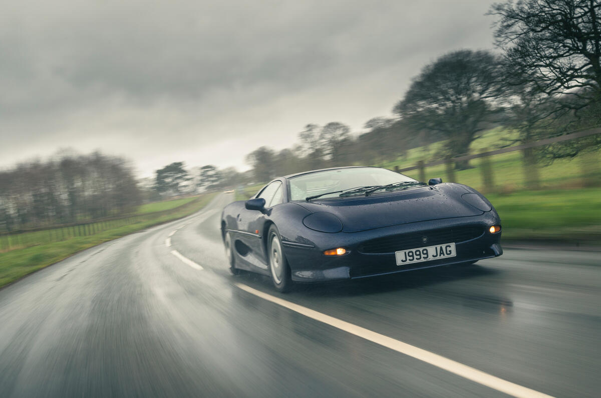 99 jaguar xj220 front tracking