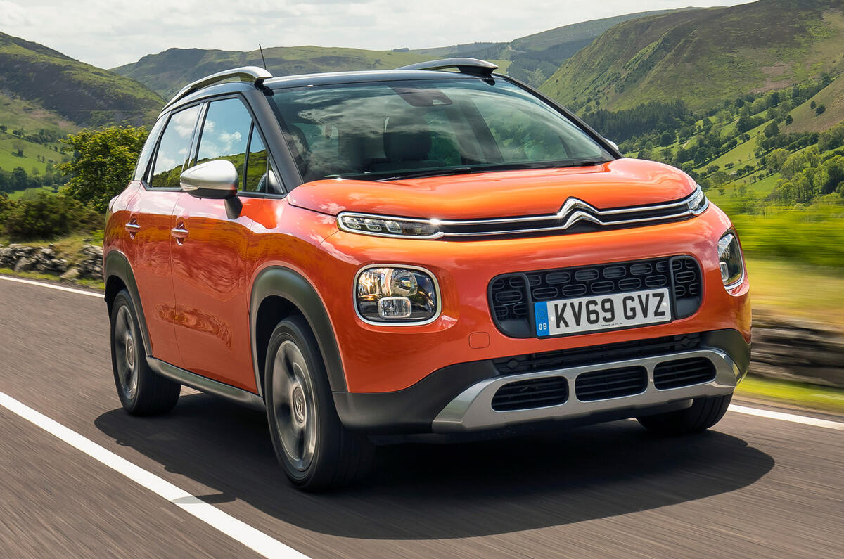 99 nearly new guide citroen C3 aircross tracking front