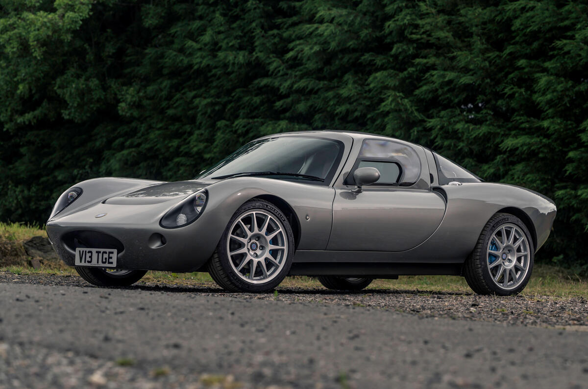 New British firm reveals lightweight manual sports car for 40k