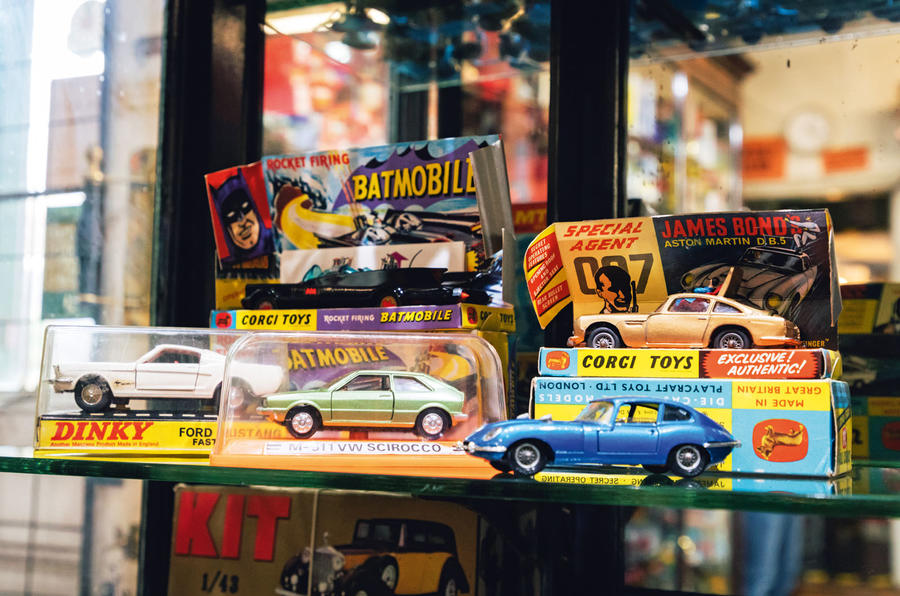 the toy shop cars