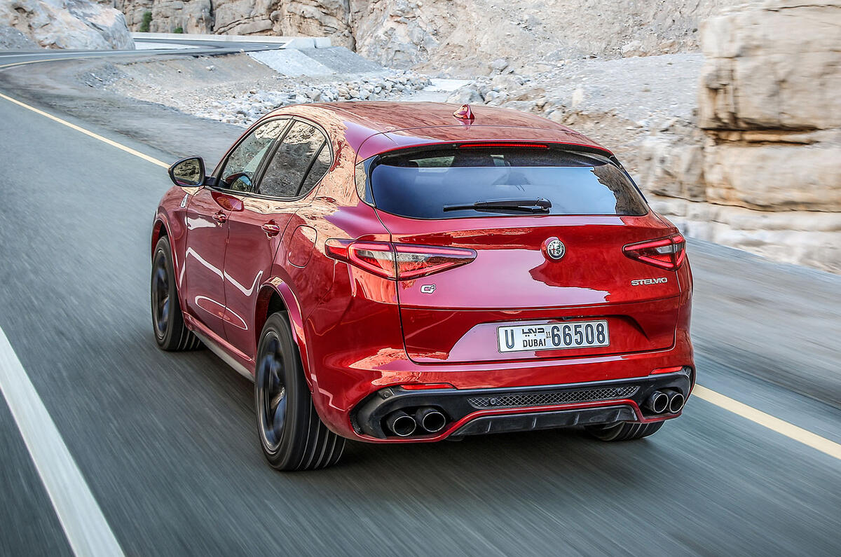 Alfa Romeo Stelvio Quadrifoglio 2018 First Drive | Autocar