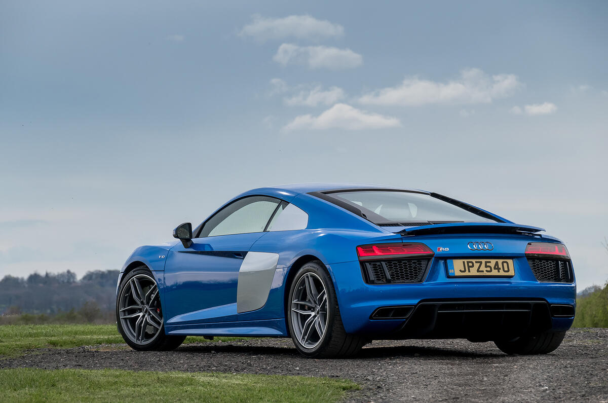 2016 Audi R8 V10 UK first drive | Autocar