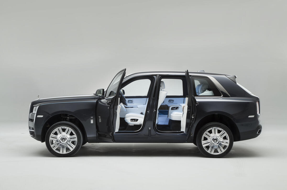 rolls royce cullinan diecast model