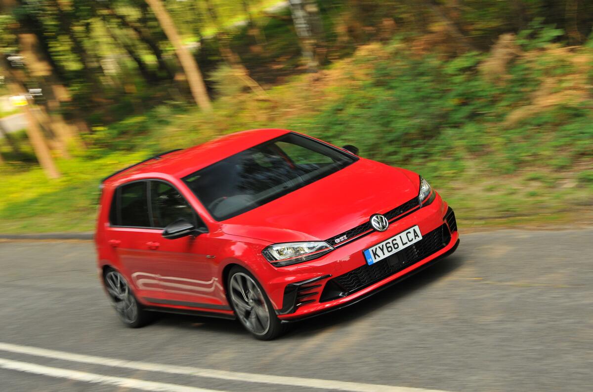 2016 Volkswagen Golf GTI Clubsport Edition 40 DSG 5dr Review Review ...