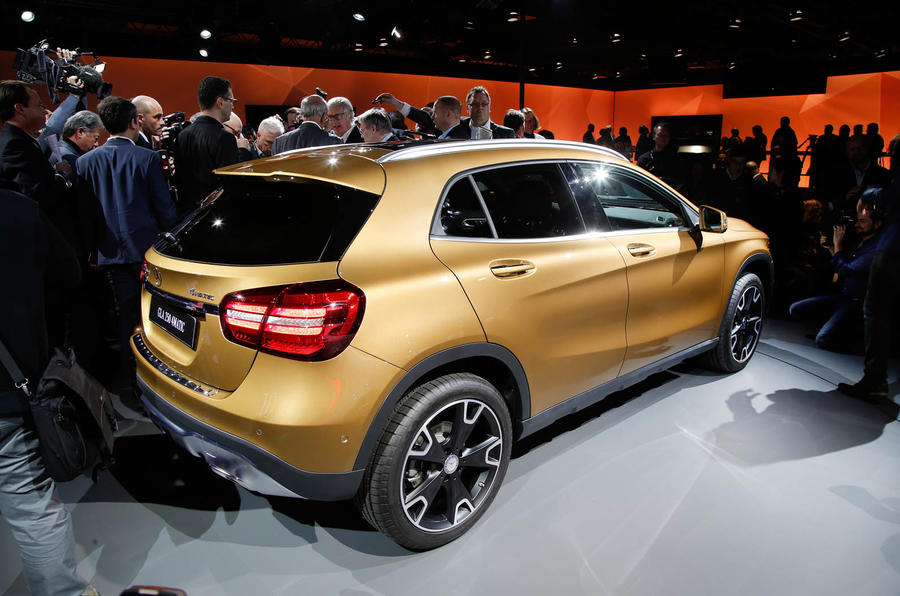 17 Mercedes Benz Gla Facelift Prices And Specs Released Autocar