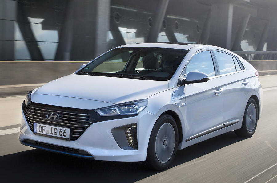 hyundai ioniq plug in range