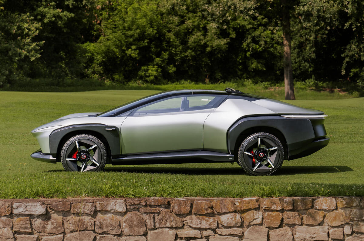 Italdesign Quintessenza side