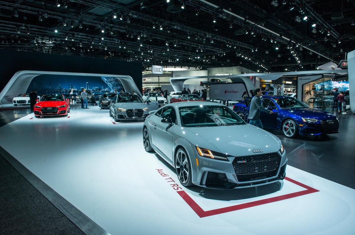 Audi stand LA motor show