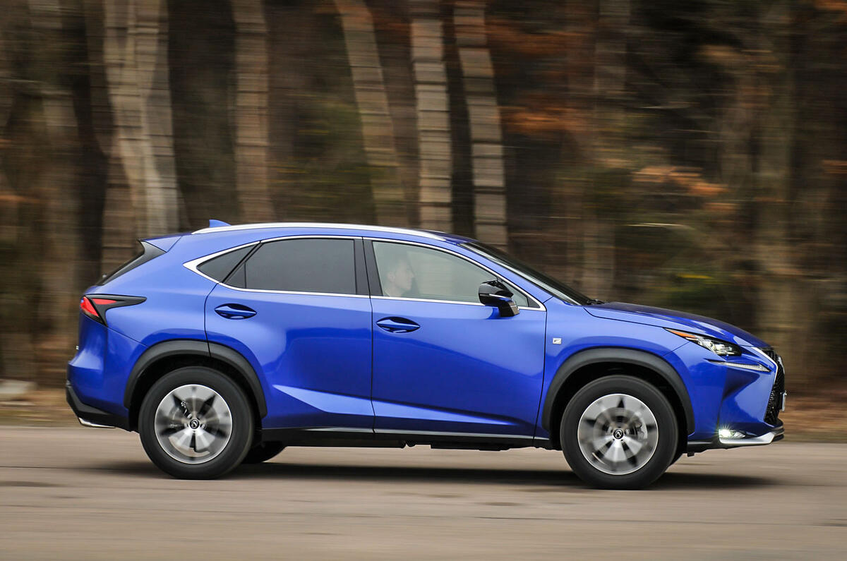 Lexus nx200 2015