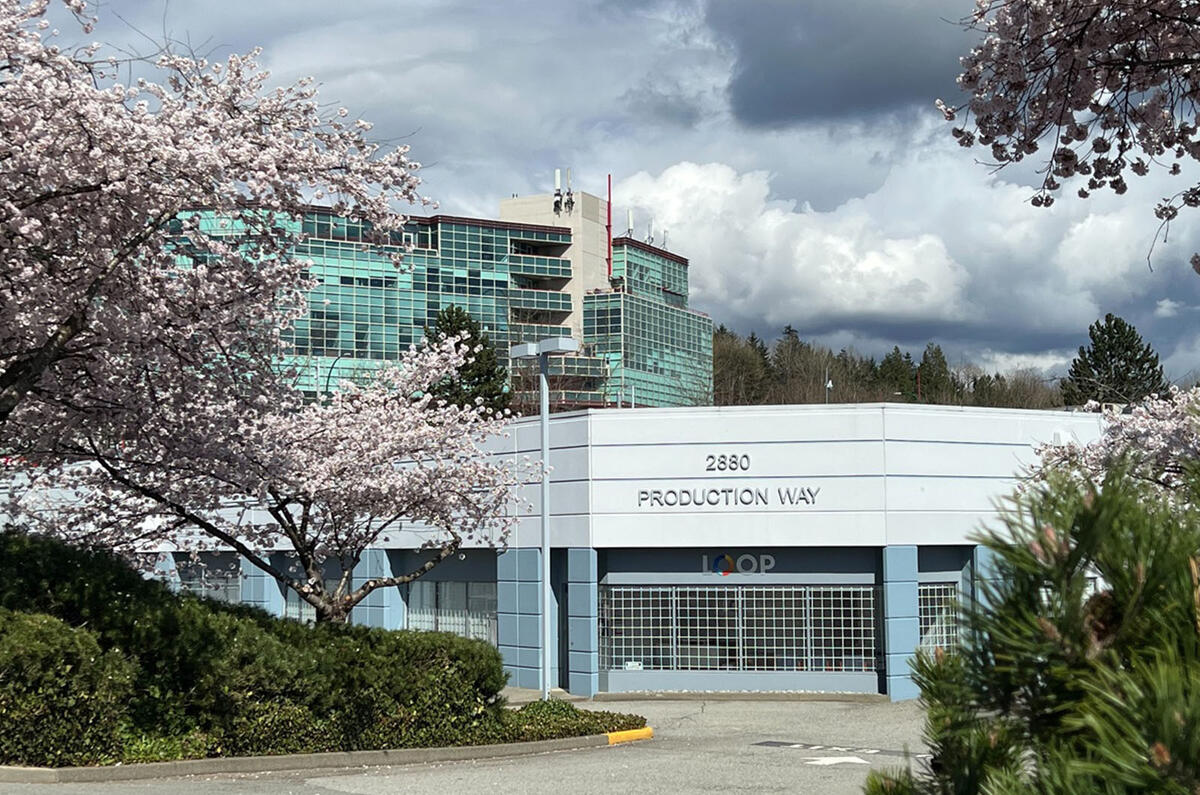 Loop plant with offices in background 2022