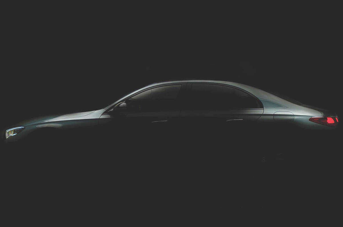 mercedes-benz-e-class-2023-side-teaser.jpg?itok=PRdUBgaE