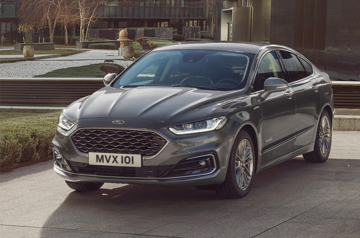 Ford mondeo hybrid 2024 st line