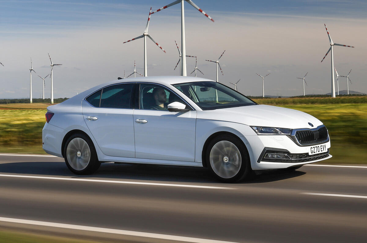 Plugin hybrid online skoda