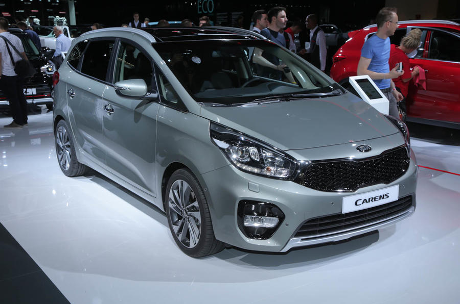 Kia Carens facelift revealed | Autocar