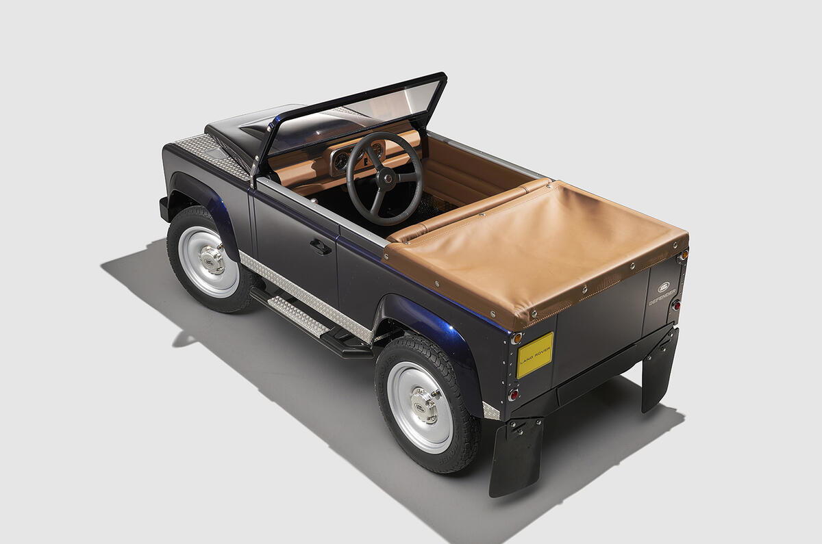 land rover pedal car