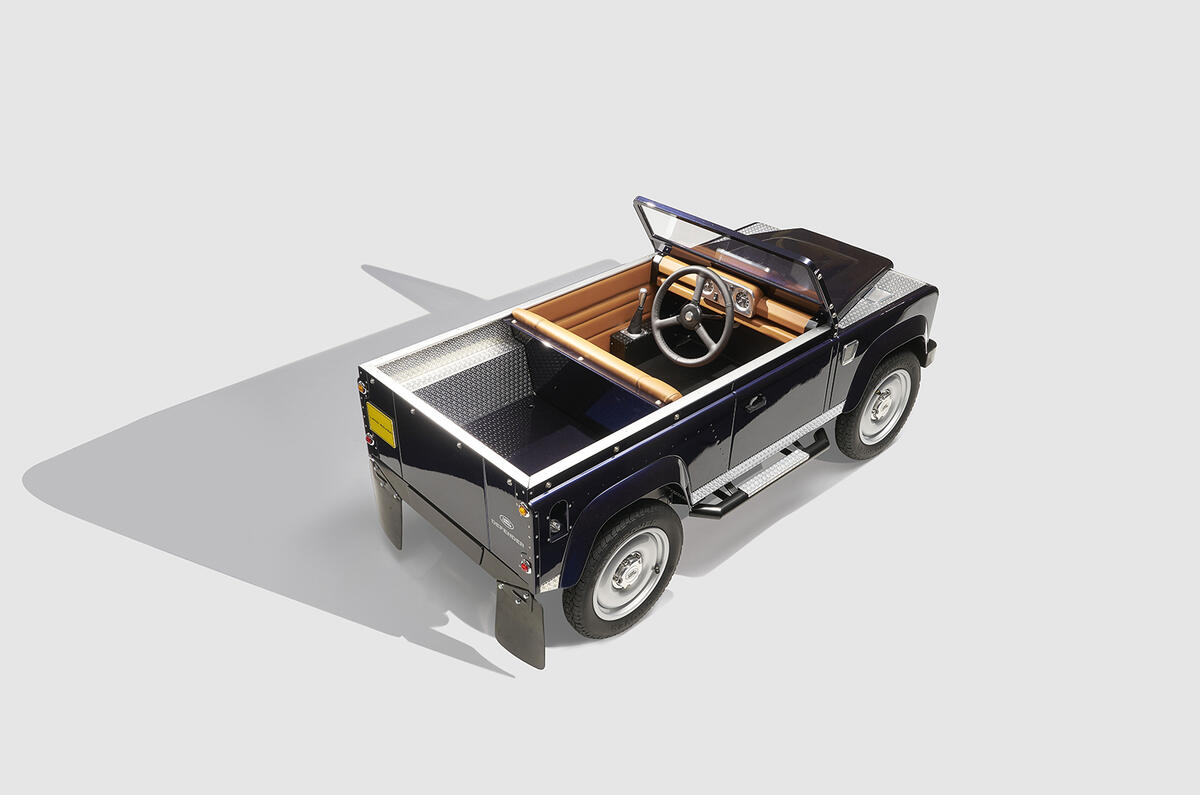 land rover pedal car