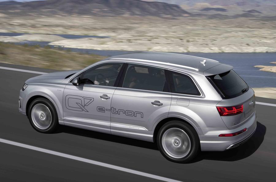 Audi reveals new plugin hybrid system for Q7 etron 2.0 TFSI quattro