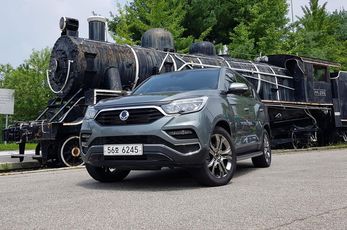 Ssangyong rexton 2 поколение