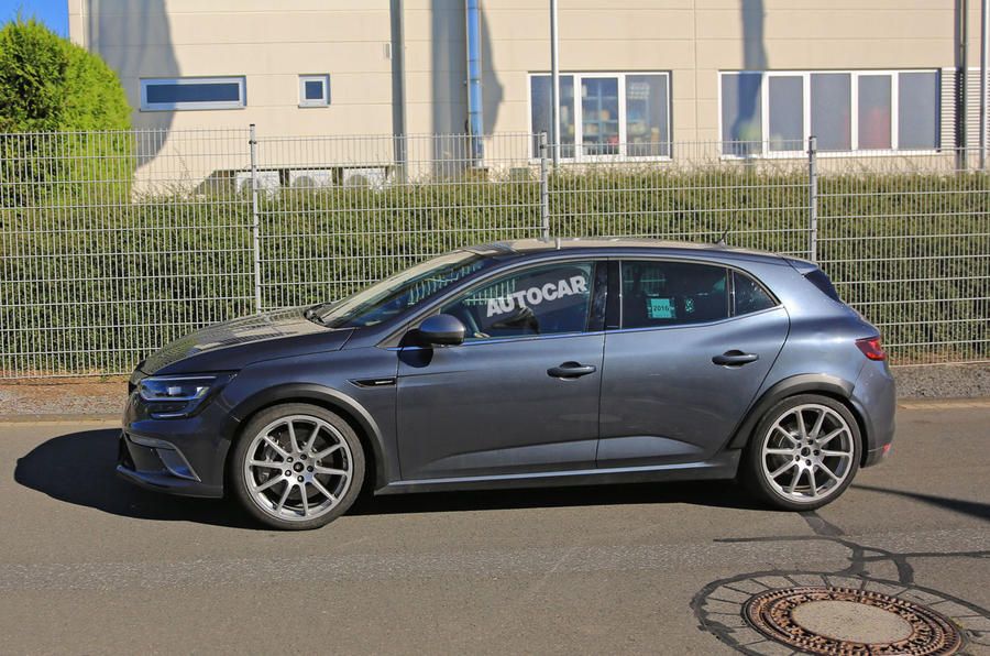 renault megane rs wheels