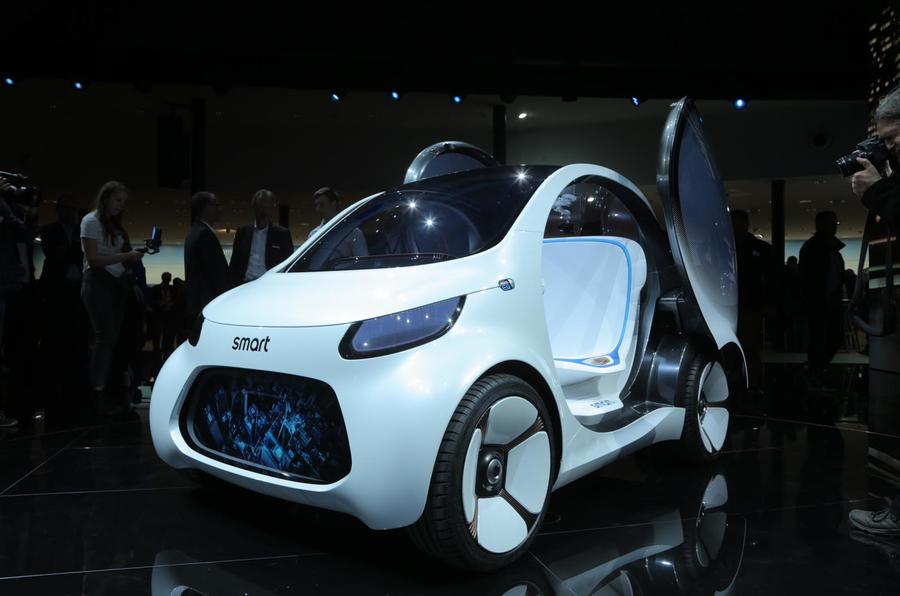 Smart Vision EQ makes public debut as 'electric city car of future