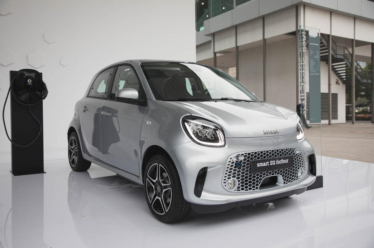 Smart forfour electric store drive passion