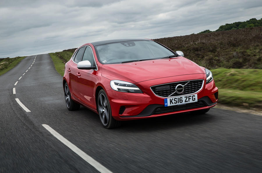 Volvo primed to replace V40 with SUV-coupe